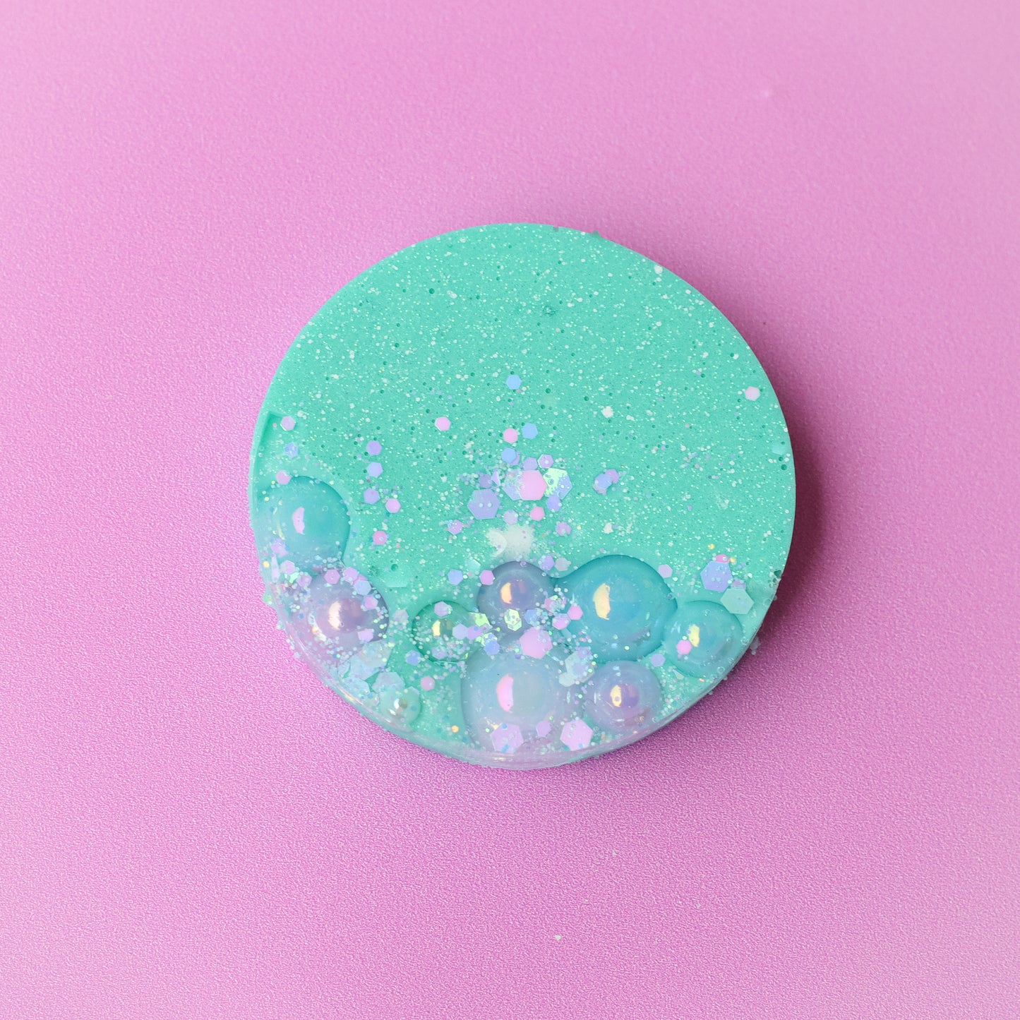 Medium Pastel Circle Shaped Tag
