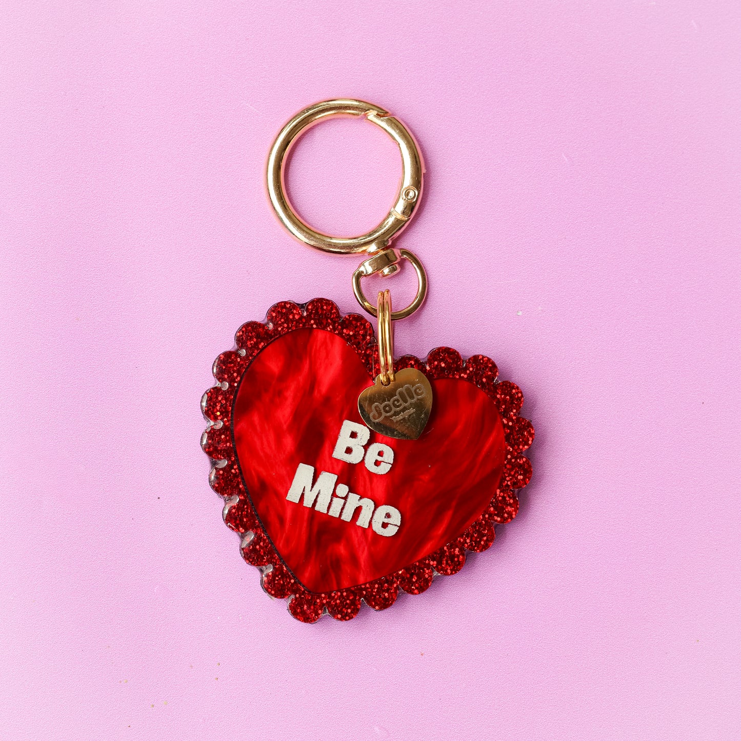 Custom Valentine’s Scalloped Heart Collar Candy™️