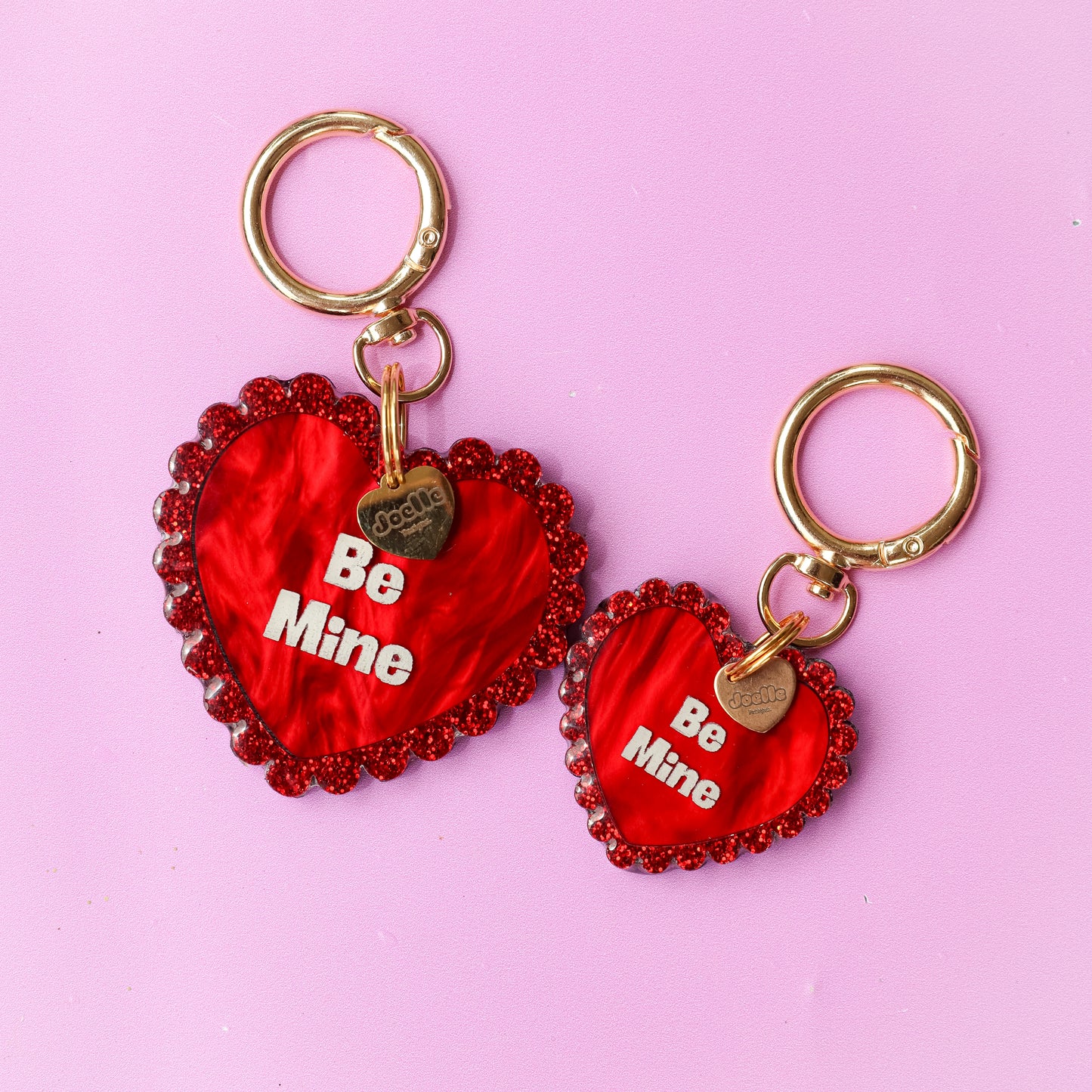 Custom Valentine’s Scalloped Heart Collar Candy™️