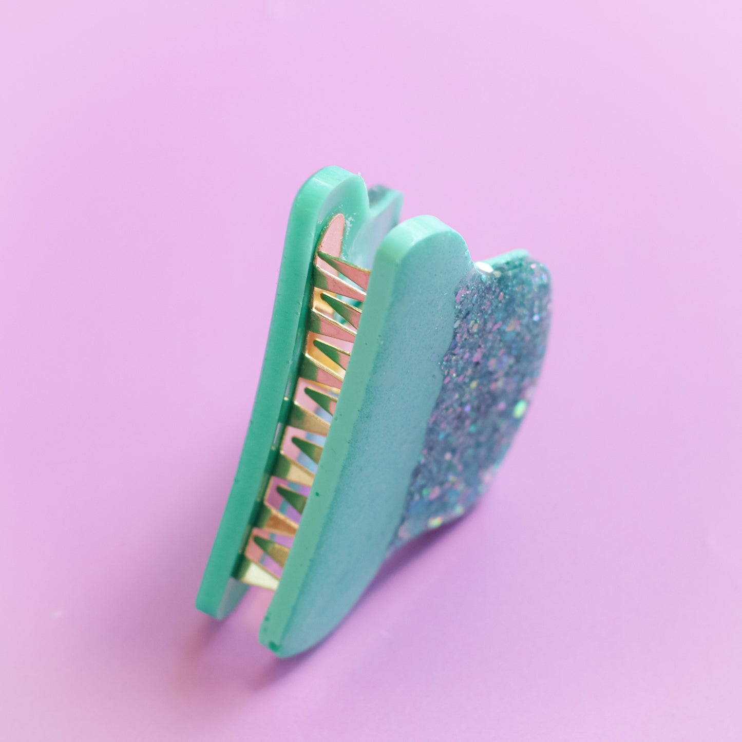Resin Hair Claw